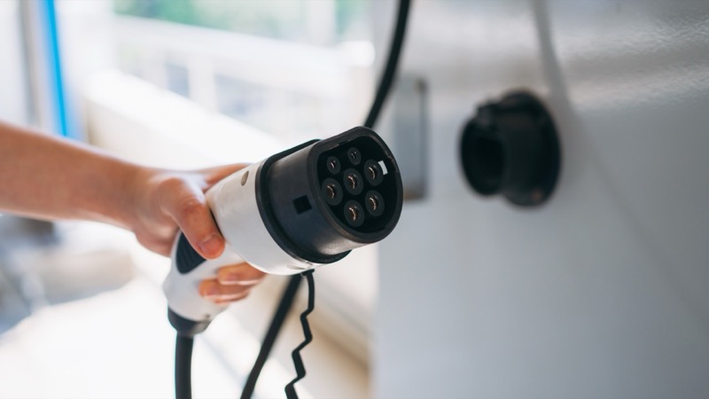 Heidelberg Wallbox montiert in einer Garage